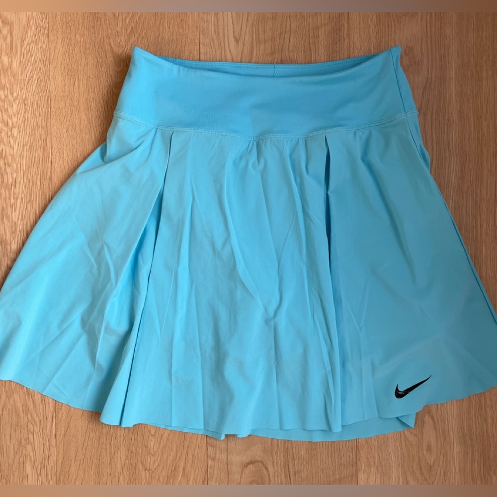 Nike Women's Match Dri Fit Light Blue Athletic Skirt - Picture 6 of 11